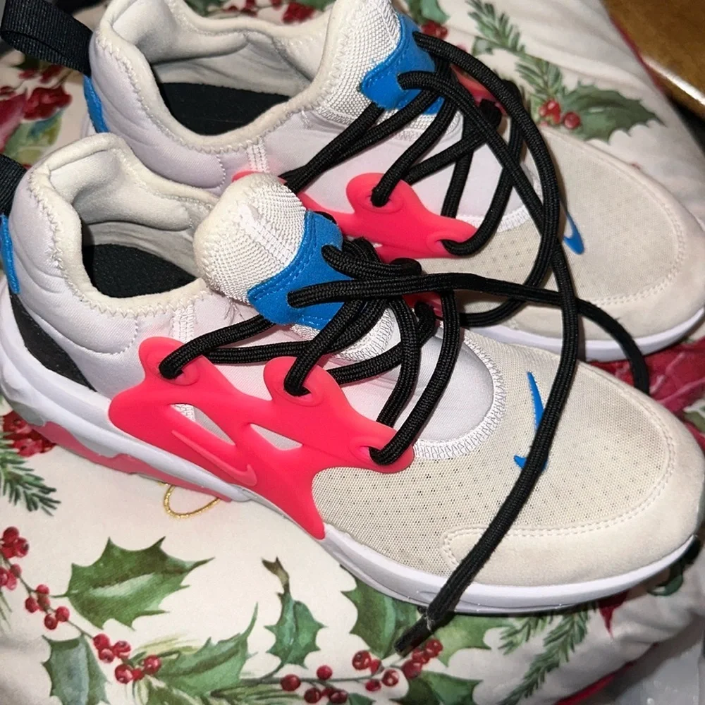 Nike Hyper React Presto GS, Pink/White‎ Size 4.5Y